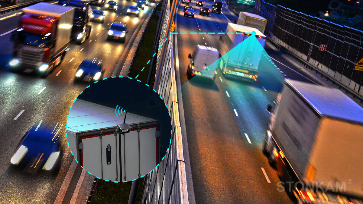 wifi車(chē)載倒車(chē)攝像機(jī)					